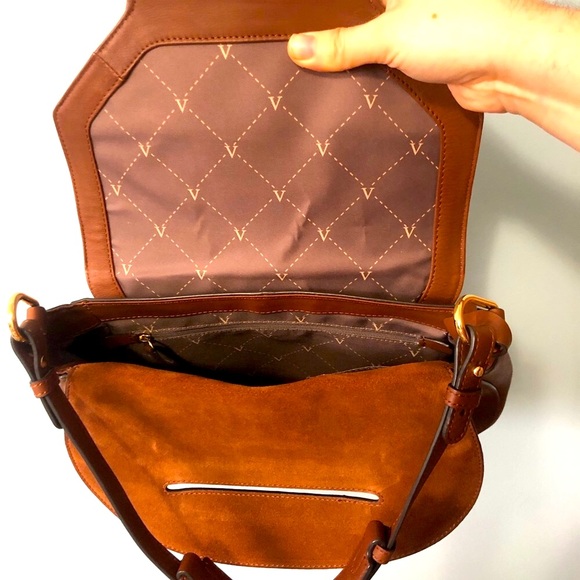 *Like New* Vince Camuto Clutch Purse - Picture 7 of 11